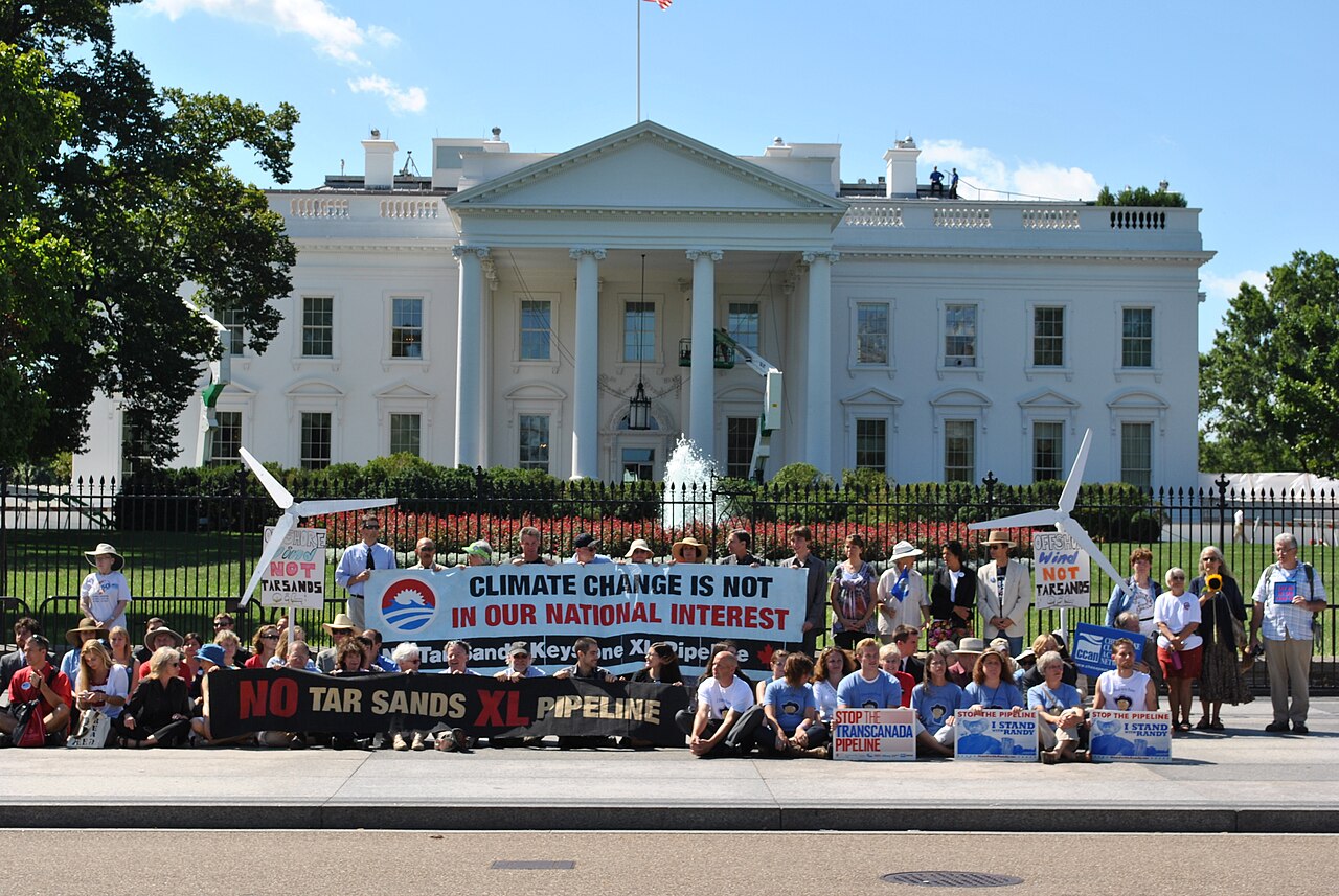 1280px Protests against Keystone XL Pipeline for tar sands at White House 2011